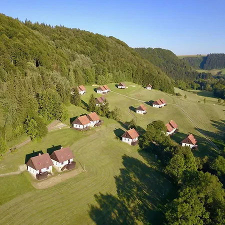 Holiday home In Valley Park 4 By Interhome Starkov (Hradec Kralove)